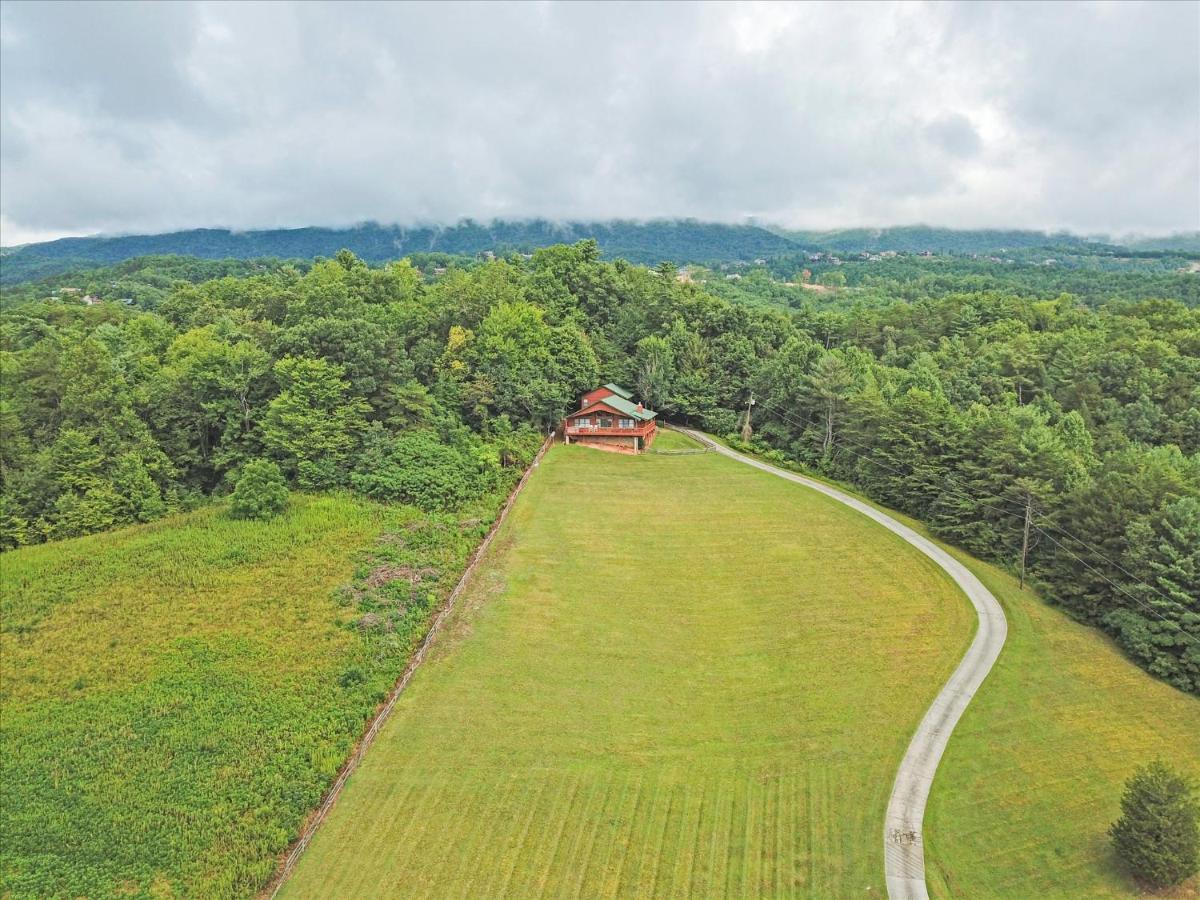 A Walk In The Clouds Villa พิเจนฟอร์จ ภายนอก รูปภาพ